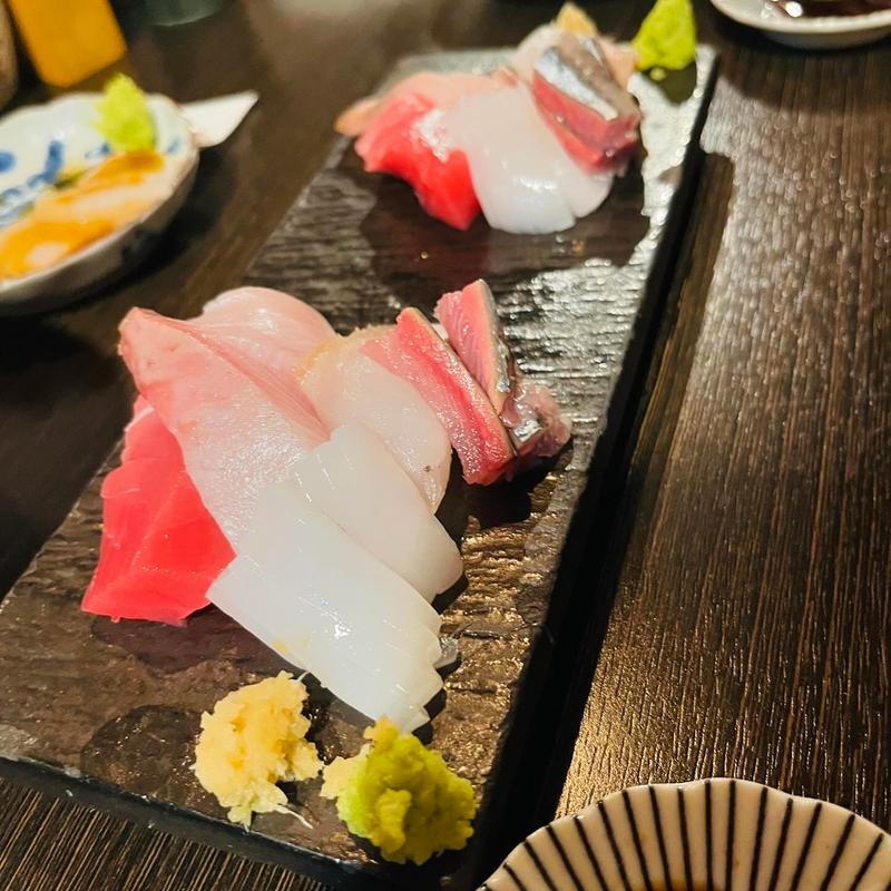 刺身のちょい盛り(呑場 ずずず)