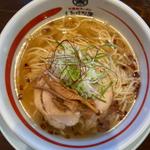 天然塩ラーメン(しおはな屋)