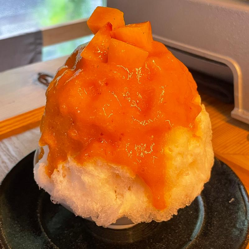 黄金桃のかき氷(中町氷菓店  果実と氷 吉祥寺)