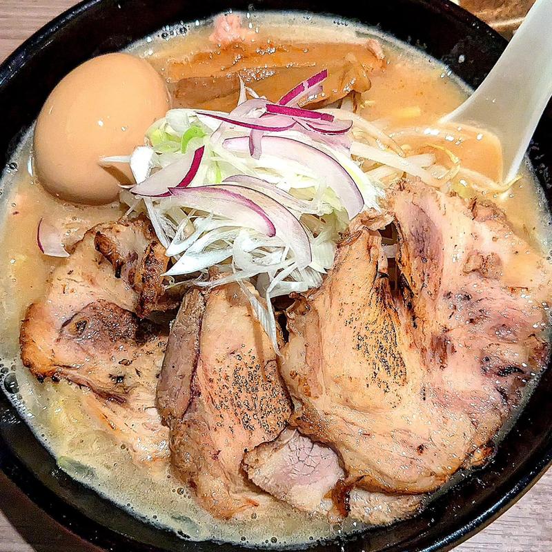 味玉味噌ラーメン チャーシュー(味噌麺処 にそう)