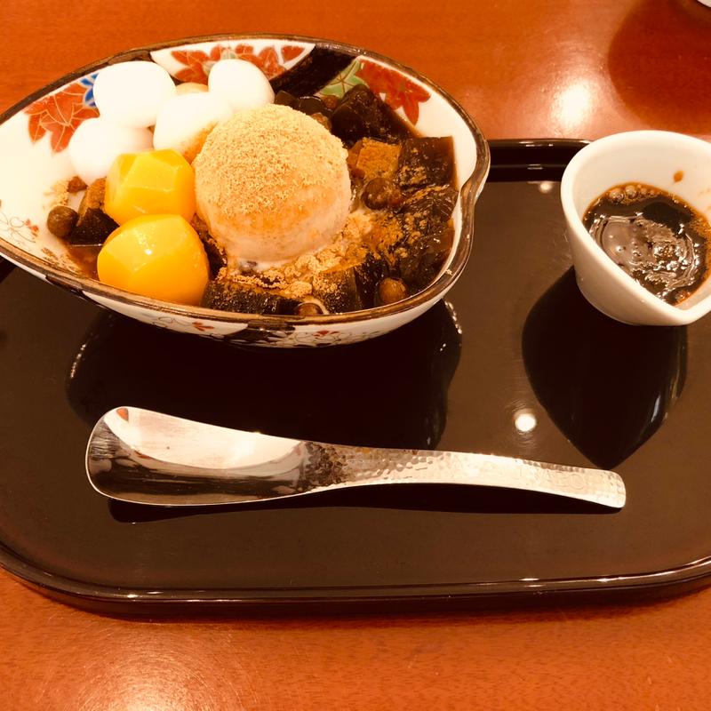 黒糖寒天の茶房あんみつ(麻布茶房 水戸京成店 )