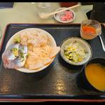 日替わり3種丼