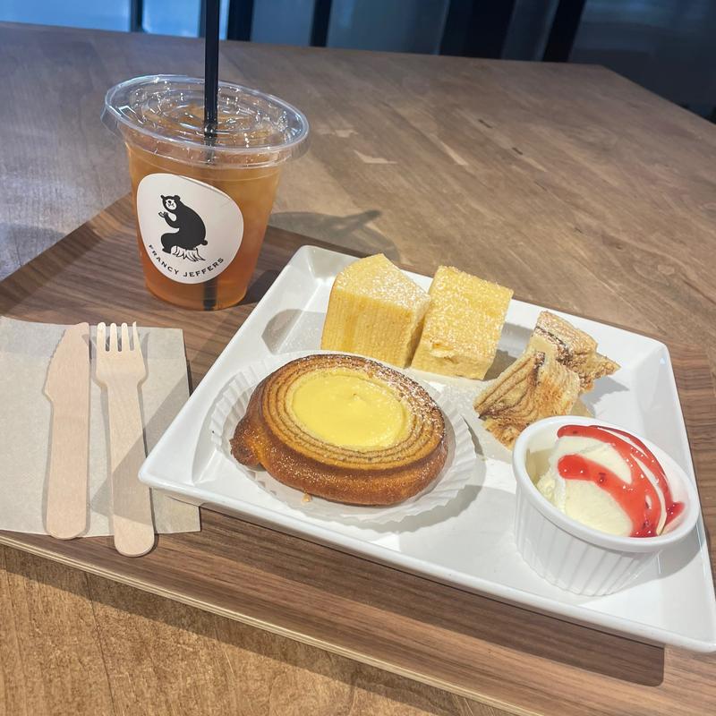 バームクーヘン食べ比べセット(フランシージェファーズカフェ)