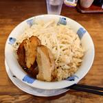 駒二郎、肉増し背脂増し