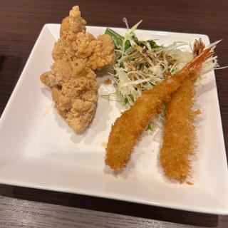 せんべろセット(唐揚げ&エビフライ)(味処白雲 )