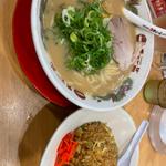 チャーハンセット(天下一品 池袋西口店)