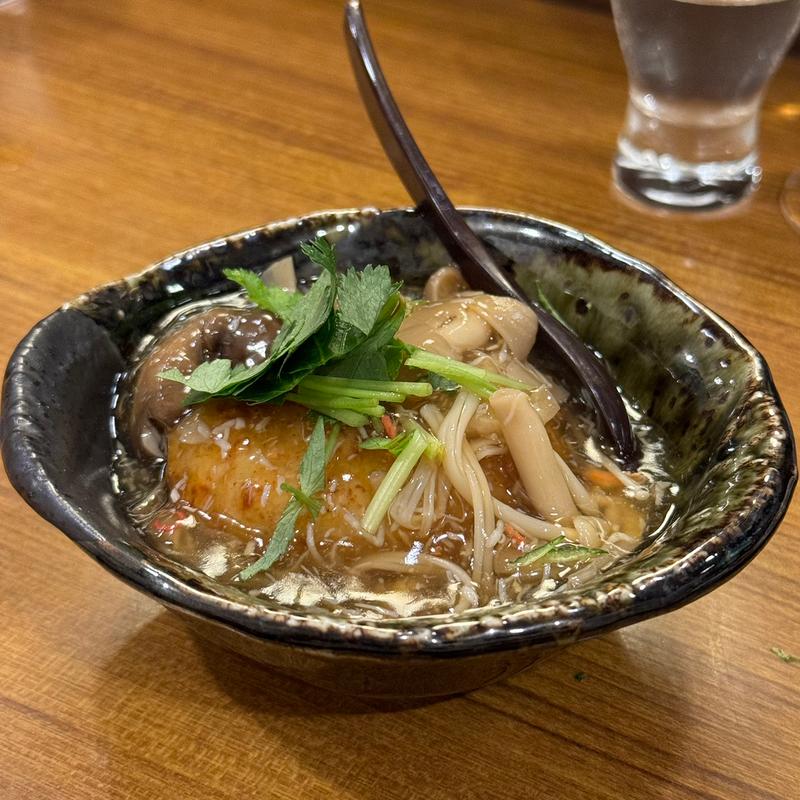 れんこんまんじゅう 蟹ときのこあんかけ(旬の魚と旨い酒 山田食堂)