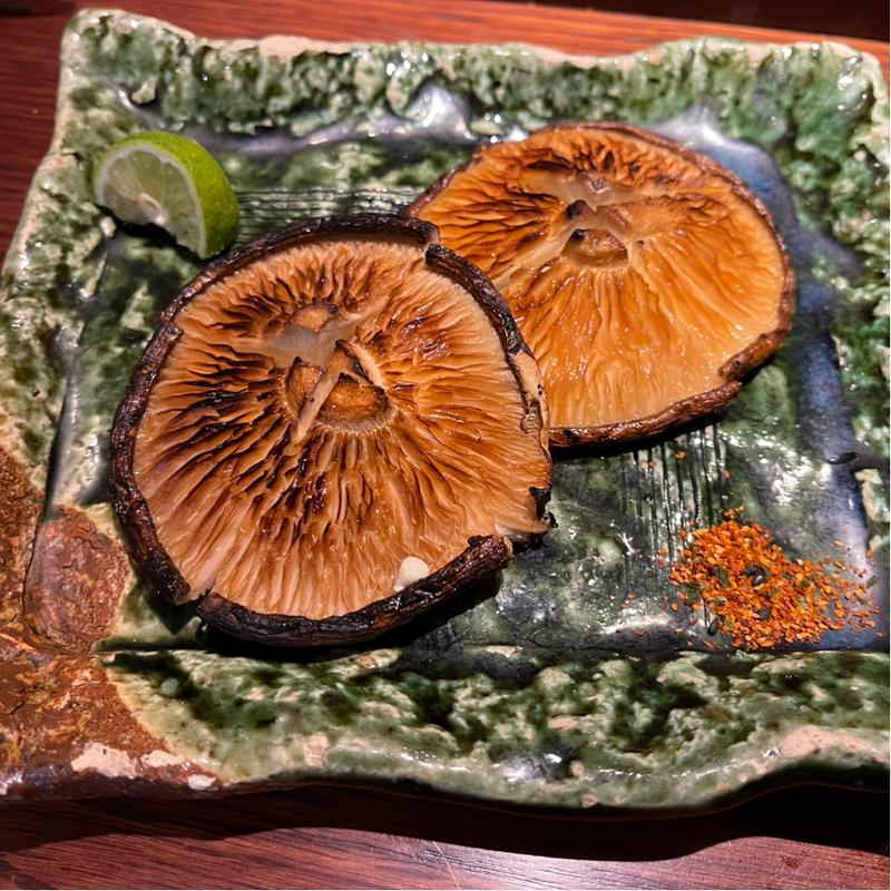 肉厚椎茸(新宿うな鐡　はなれ)