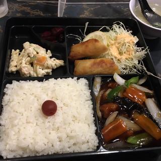 日替わり定食(ニュー上海 堺筋本町店 （ニューシャンハイ）)