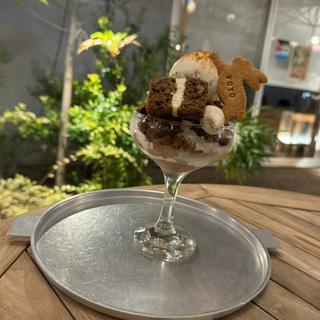 (YOYO(旧:胃袋にズキュンはなれ))