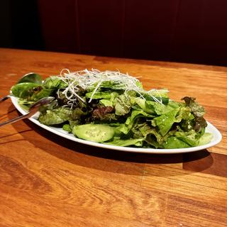塩とゴマ油のサラダ(代官山 焼肉かねこ )