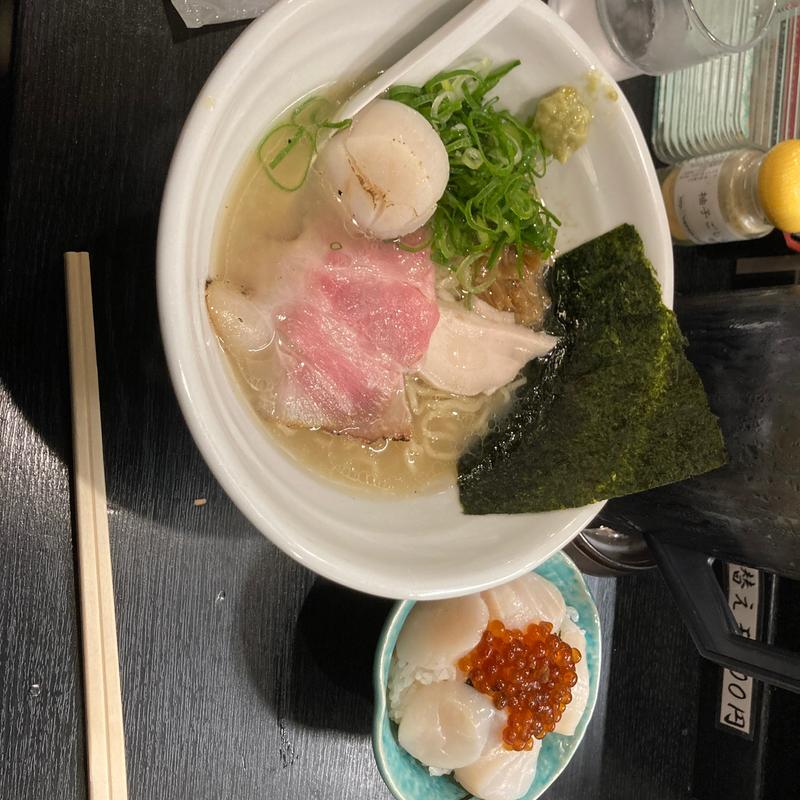 (鯛だしらぁ麺 すし久 九重商店本店)
