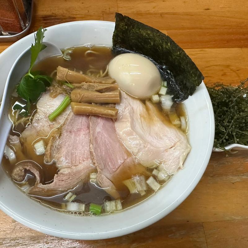 特製醤油ラーメン(ラーメンいいかお)