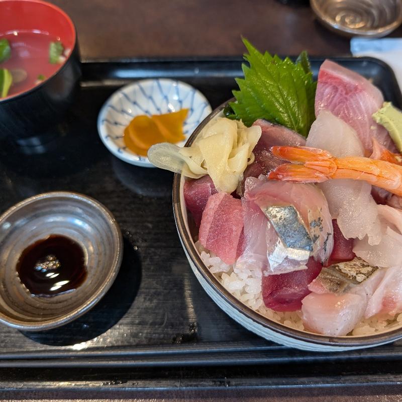 海鮮丼(酒とさかな うなり 虎ノ門)
