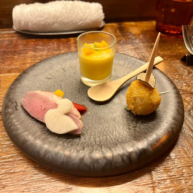 (赤坂 Na Camo guro（なかもぐろ）)