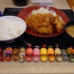 ロースカツ唐揚げ定食