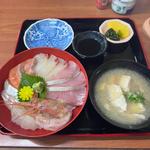 海鮮丼