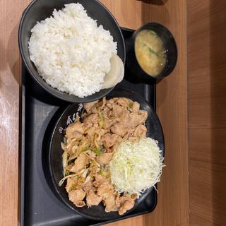鬼盛りスタミナ焼き　ニンニク味(伝説のすた丼屋 御徒町店 )