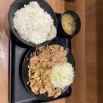 鬼盛りスタミナ焼き　ニンニク味(伝説のすた丼屋 御徒町店 )