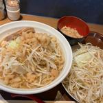 ラーメン小