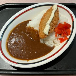 白身魚のフライカレー(カレーショップ アルプス)