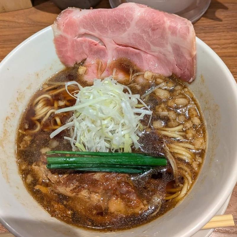 黒しょうゆ(らーめん これこれ (RAMEN CORE-CORE))