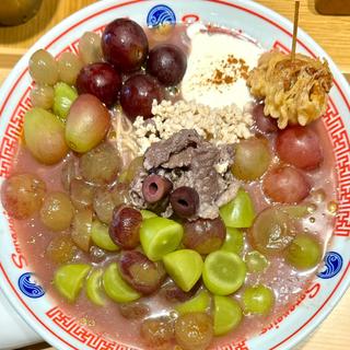 岡山県産ピオーネ×シャインマスカットの冷やし麺(ソラノイロ ARTISAN NOODLES)