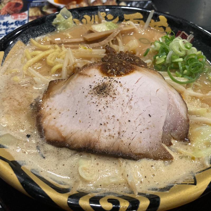 たれ味噌ラーメン(ハルピン味噌らーめん 雷蔵)