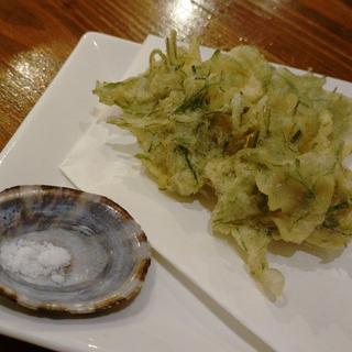 長命草の天麩羅(島料理 海響 （しまりょうり いすん）)