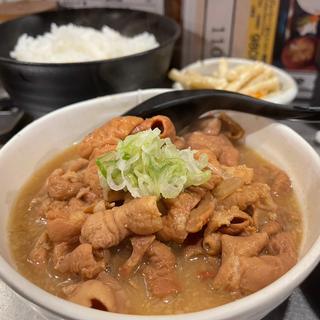 もつ煮込み定食　大盛り(もつ焼きばん 中目黒本店)