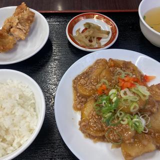 (四興樓)