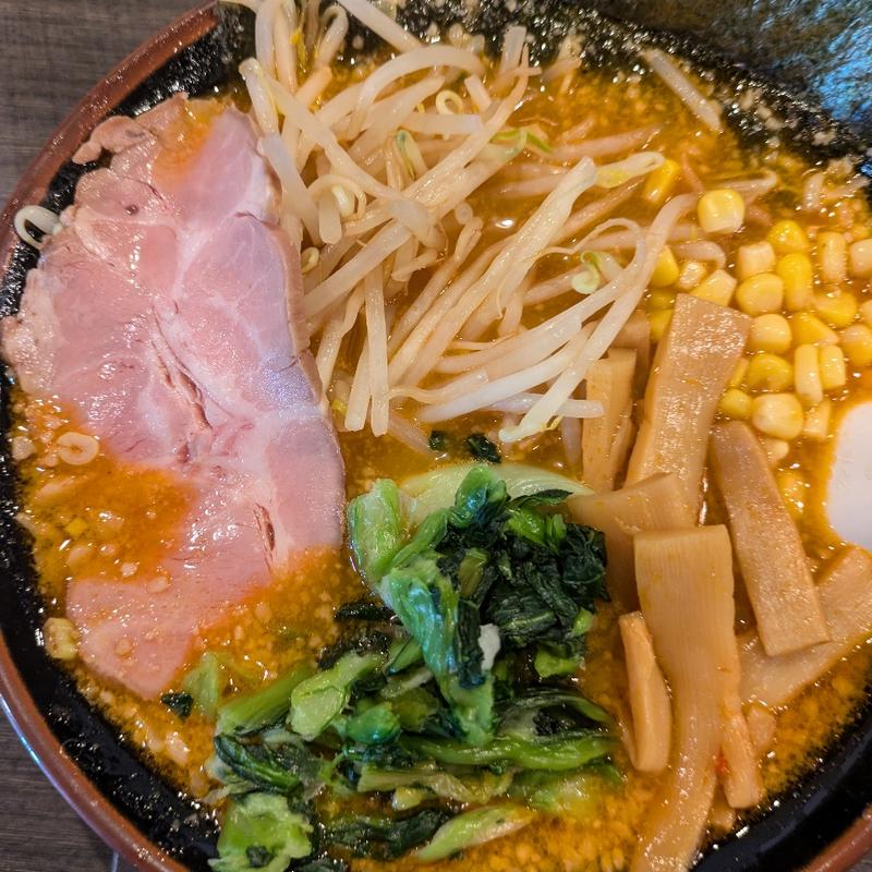 東京辛味噌とんこつラーメン(よこはま軒 三川店)