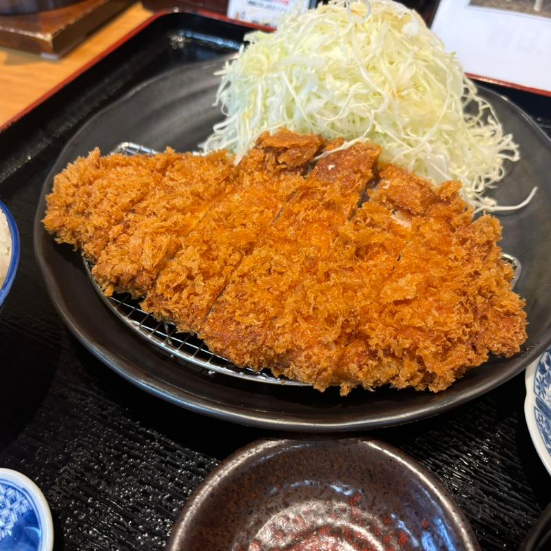 市場ロースカツ膳(とんかつ豚様)