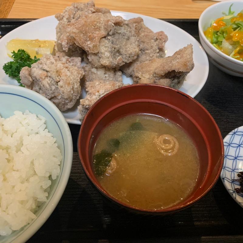 唐揚げ定食(雛どり)