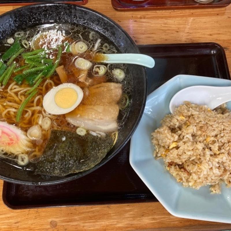 ラーメン&半チャーハンセット(東天紅)