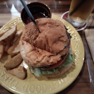 ライマーズバーガー(BURGER&BAR LIMBERS(ライマーズ))