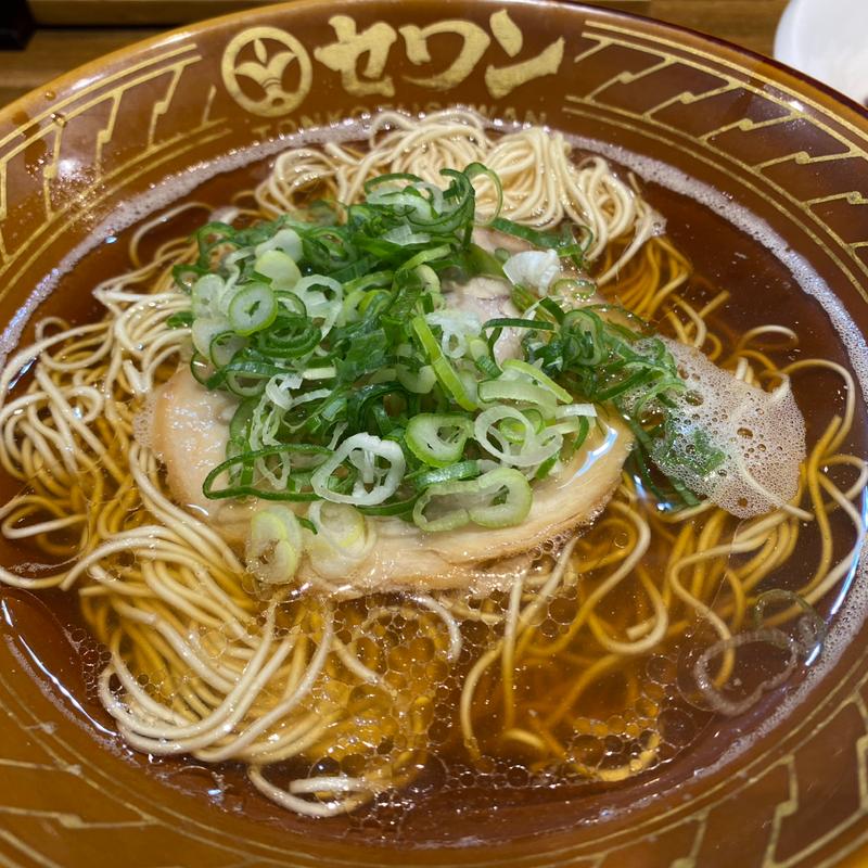 煮干醤油(豚骨セワン)