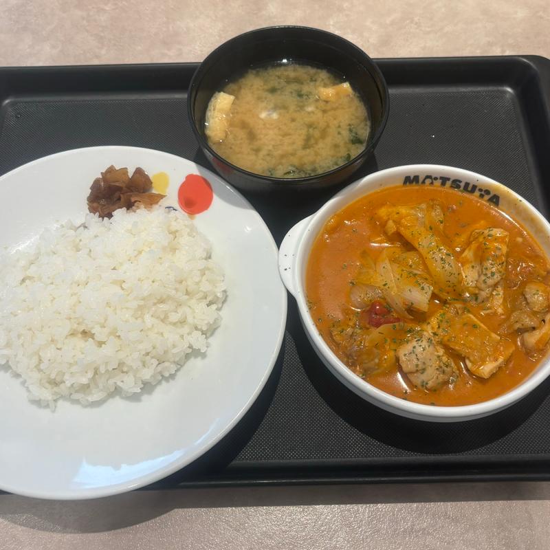 ごろごろチキンのバターチキンカレー(松屋 中野坂上店)