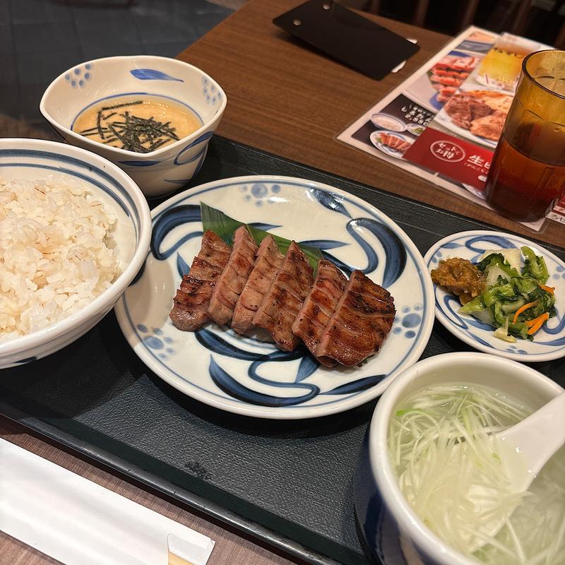 しろたんセット(ねぎし 新宿エルタワー店)