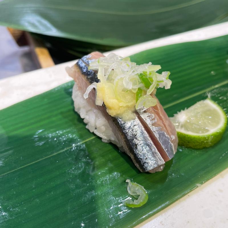 さんま(立食い寿司 根室花まる 丸の内オアゾ店)