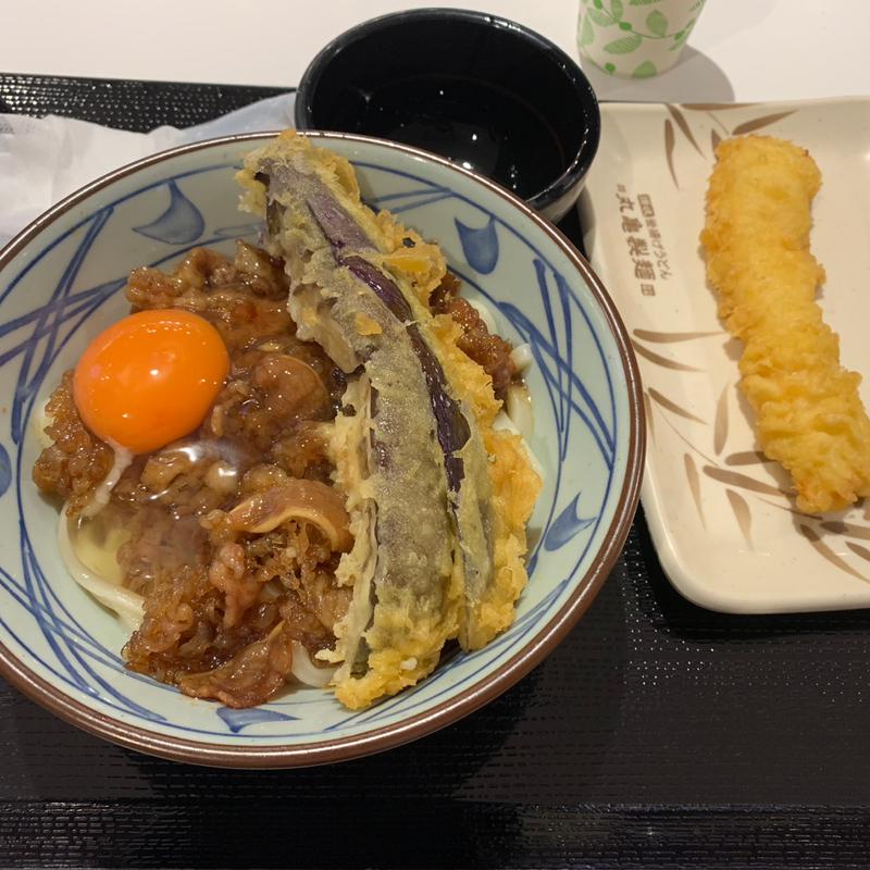 牛たまうどん(丸亀製麺 京都洛西店 （まるがめせいめん）)