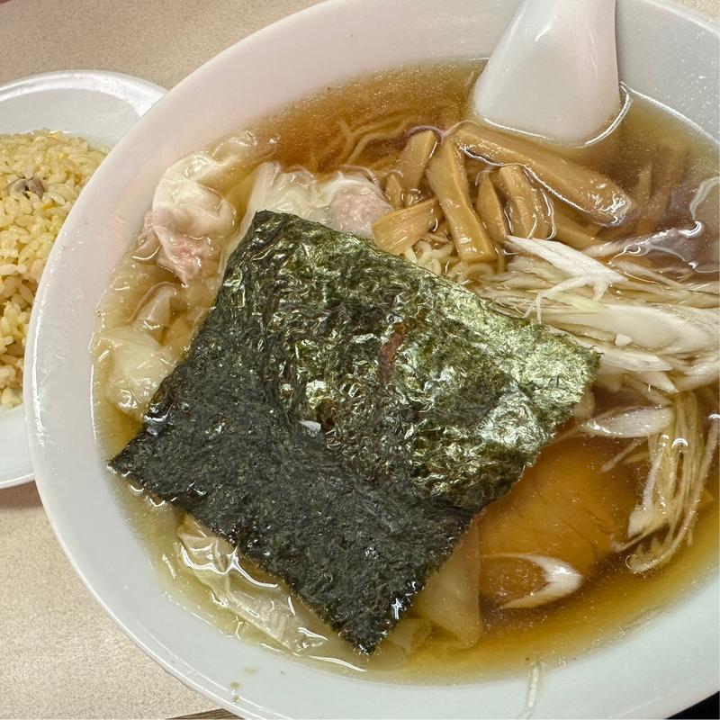 ワンタンメン(三ちゃん)