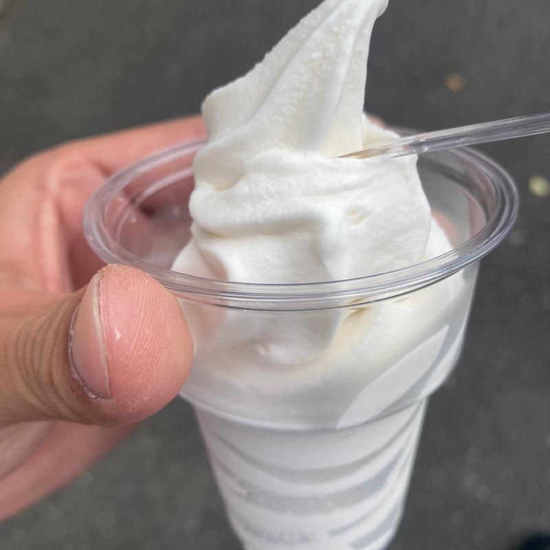 りんごソフトクリーム(道の駅 白沢 )