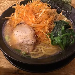 濃厚豚骨醤油ラーメン　トッピング辛ネギ(麺家徳 アトレ川崎店)