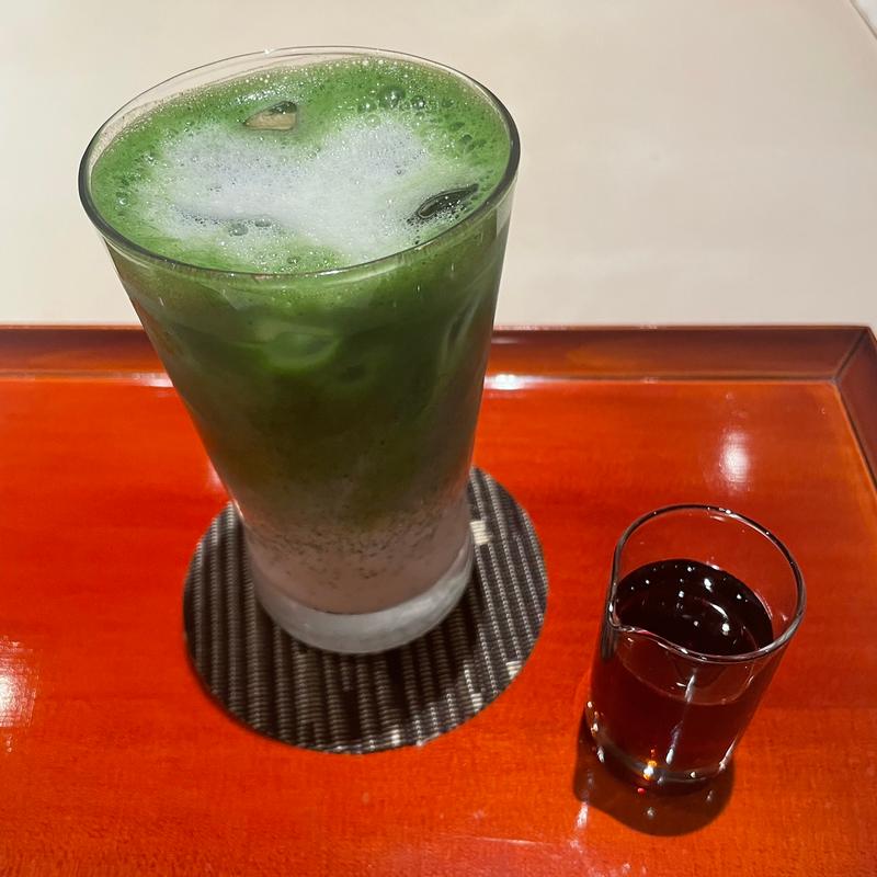 抹茶ラテ(カフェ 加賀麩不室屋)