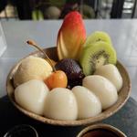 宇治白玉クリームあんみつ(茶房雲母)