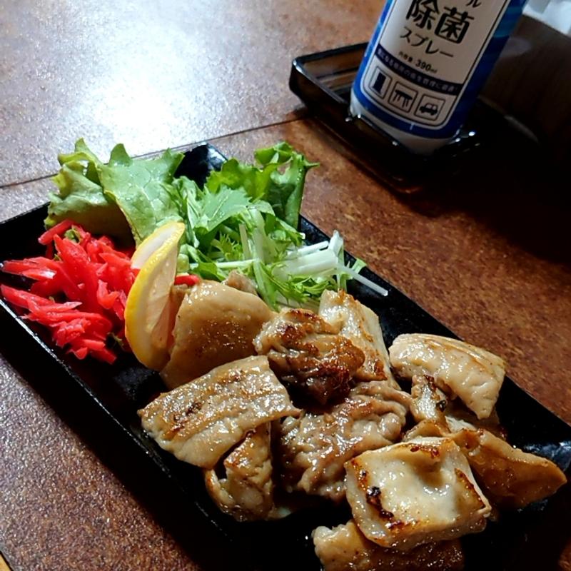 極上ホルモン炒め(居酒屋 香 )