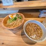 白玉つけ麺(つかる、つける。)