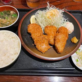 ヒレひとくちカツ定食(台所家 館山店)