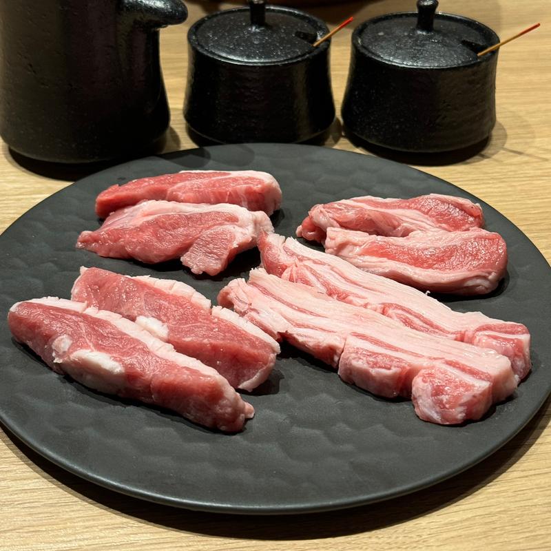 イチボ、バラ、ロース2種(金山成吉思汗)